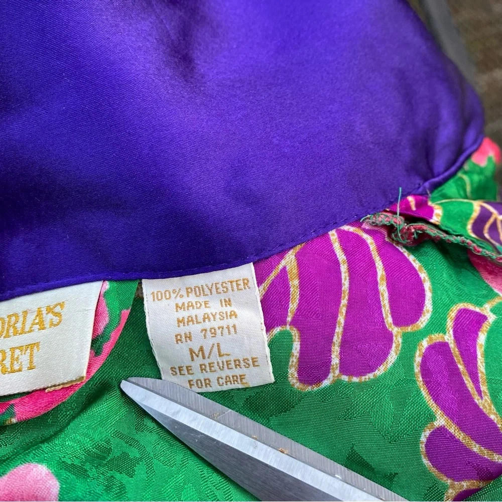 Victoria Secret Floral Green‎ and Purple Women's Robe Missing Belt Large